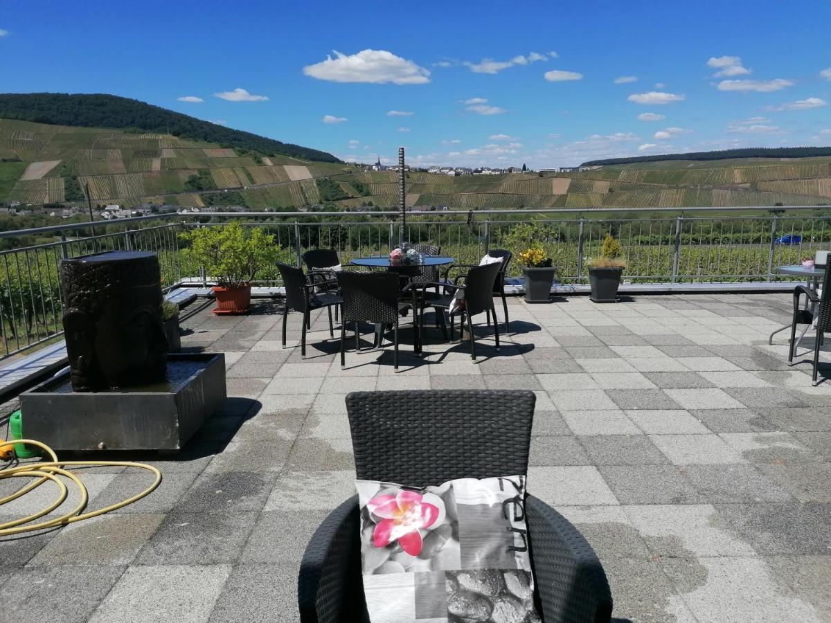 Bed & Breakfast Weingut Tiliahof Brauneberg
